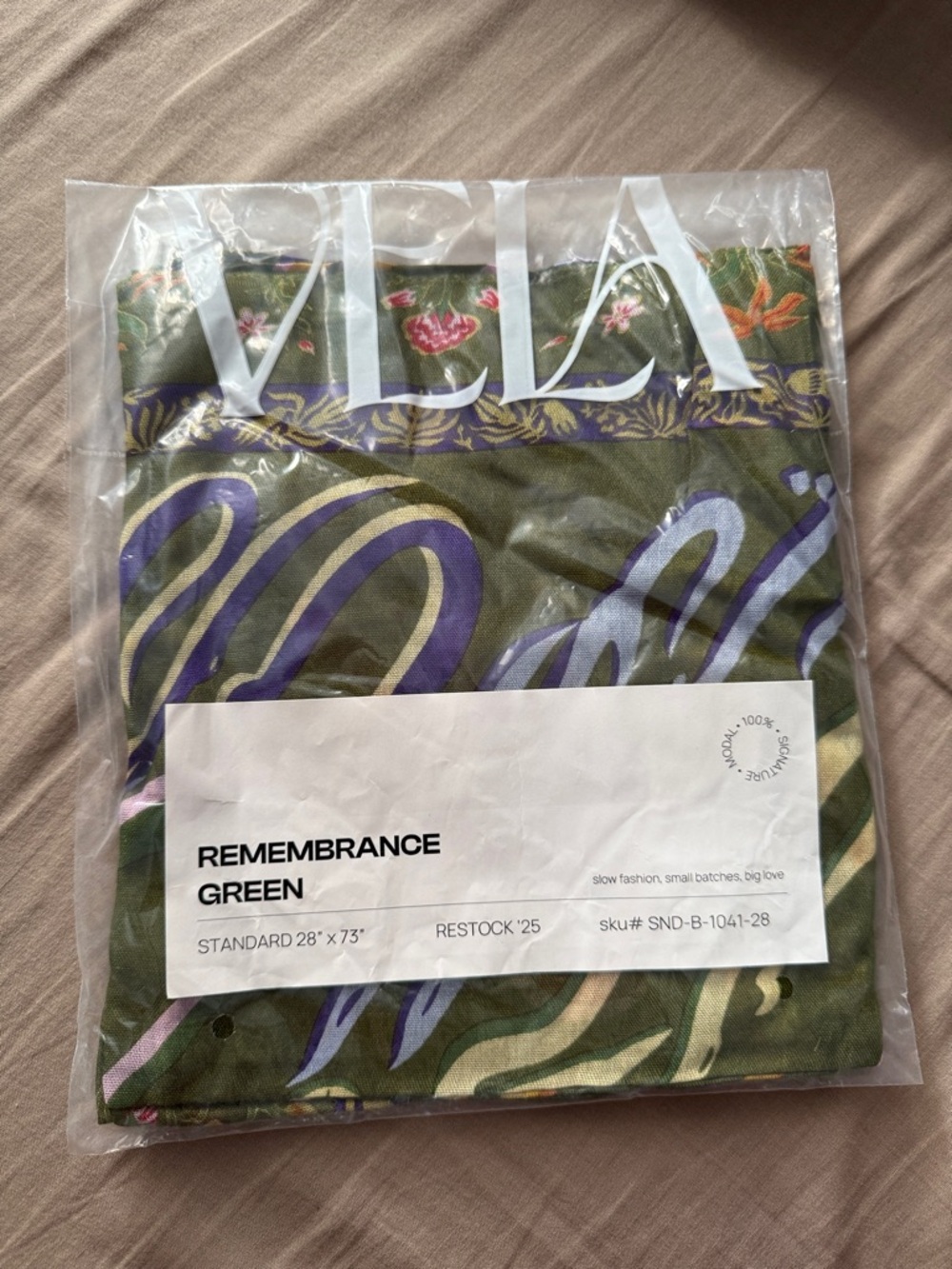 Vela Remembrance Green